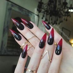 Bruja Nails, Black Ombre Nails, Halloween Acrylic Nails, Glamour Nails, Stiletto Nails Designs, Really Cute Nails