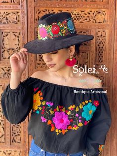 This Mexican Suede Sombrero has beautiful hand painted flowers, perfect to add that special touch to any outfit. Sombrero Hats Mexican, Mexican Flower Hat, Mexican Clothes, Refashioned Clothing, Handmade Jewelry Business, Wall Workout, Mexican Hat, Suede Hat, Hand Beaded Embroidery