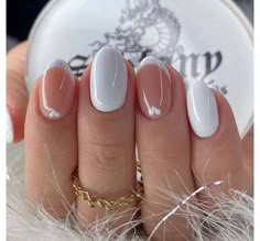 Cute Simple Nails, Simple Gel Nails, Work Nails, White Nail, Short Acrylic Nails Designs, Stick On Nails, Short Acrylic Nails, Cute Acrylic Nails, French Manicure