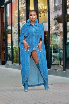 Denim Poncho, Cloak Jacket, Classy Fall Outfits, Cape Cloak, Trendy Plus Size Fashion, Concert Looks, Adventure Style, Cute Swag Outfits, Swag Outfits