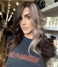 Hair Coloring Ideas, Color Block Hair, Half And Half Hair, Dark Hair With Highlights, Split Hair, Coloring Ideas, Edgy Hair, Half And Half, Hair Color And Cut