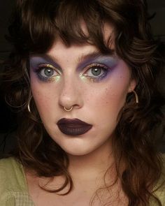 Witch Makeup With Gems, Blushed Makeup Looks, Medium Makeup Looks, Acne Makeup Looks, Gypsycore Makeup, Ren Fest Makeup, Makeup Looks For Pale Skin, Oneiric Essence, Eye Shadow For Hooded Eyes