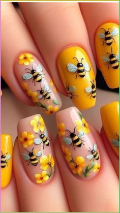 Delicate blooms in pastel hues dance across a pink base, creating a mesmerizing tapestry of nature's elegance. DIY this design and immerse your nails in the enchanting beauty of this Elegant Floral Garden gel polish nail design. Follow @manicureguru for more nail art designs and tutorials! Track:Icon Music by https://www.fiftysounds.com Bumble Bee Nails, Bee Nails, Kutek Disney, Yellow Nail Art, Tattoo Henna, Green Nail Designs, Floral Nail Designs, Nail Design Inspiration, Trendy Nail Design