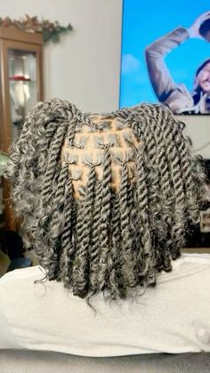 Foc Locs Hairstyles Short, Braids On Scalp, Invincible Locs, Passion Twists Short, Boho Locs, Short Locs Hairstyles