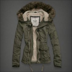 Abercrombie (women), Winter Shopping, Clothing Winter, Moncler Jacket, Jackets Women, Looks Street Style, Winter Jackets Women, Fall Jackets, Fall Winter Outfits