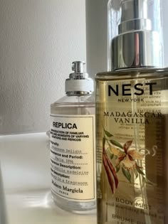 maison margiela afternoon delight: nest madagascar vanilla Nest Madagascar Vanilla, Perfume Smell Good, Skincare To Buy, Vanilla Perfumes, Healthy Hygiene, Perfume Combos, Hygiene Self Care, Scent Combos, How To Smell Good