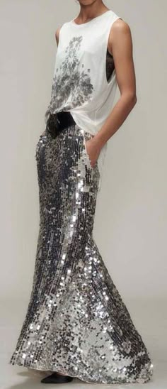 Stile Casual Chic, Haute Hippie, Silver Sequin, Outfits Casuales, Look Fashion, Givenchy