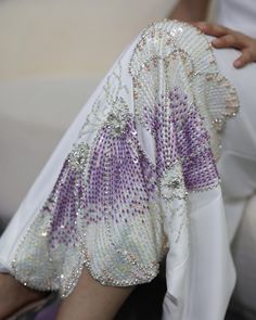 Abaya Embroidery Design, Civil Dresses, Wedding Arab, Crystal Outfit, Butterfly Prom Dress, Dresses For Women Wedding, Lilac Butterfly, Midi Gowns, Formal Parties