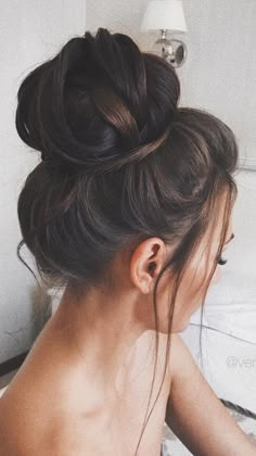 Chic Updo, Wedding Hairstyles Bridesmaid, Luxy Hair, Bridesmaid Hair Updo, Wedding Hair Inspiration, Low Bun, Braided Hairstyles Updo, Hair Blog, Updo Hairstyles