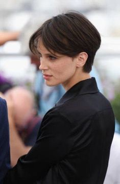 Elegant Pixie Cut, Very Short Straight Hair, Short Straight Hair Women, Short Hair Hat, Very Short Haircuts