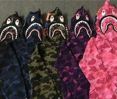 Bape Coat, Bape Shark Hoodie, Shark Pants, Stile Kylie Jenner, Shark Jaw, Looks Hip Hop, Bape Shark