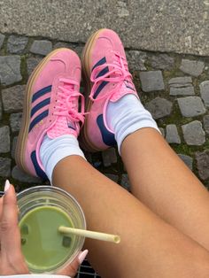 Adidas Gazelle Pink, Pink Gazelles, Adidas Gazelle Outfit, Gazelle Bold, Pink Platforms, Shoe Wishlist