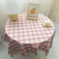 Pattern Tablecloth, Fashion Festival, Vintage Plaid, Linen Tablecloth, Plaid Pattern, Simple Style, Style Fashion, Table Cloth, Plaid