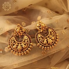 Manubhai Jewellers, Gold Earrings Indian, Bridal Earrings Studs, Antique Gold Earrings, Gold Pendants, Antique Bridal Jewelry, Chandbali Earrings