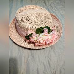 Women's Pink Sunday Hat With Flowers. In Good Condition. Pink Summer Sun Hat For Kentucky Derby, Pink Summer Fedora Straw Hat, Summer Pink Fedora Straw Hat, Pink Flat Brim Sun Hat For Summer, Pink Summer Hat For Kentucky Derby, Pink Summer Hats For Kentucky Derby, Pink Flat Brim Summer Sun Hat, Trendy Pink Straw Hat For Spring, Summer Pink Flat Brim Sun Hat