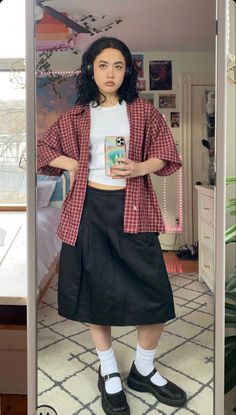 Cool Fits, A Mirror, Mode Inspiration, Dream Clothes, Spring Summer Outfits, Fashion Killa, Look Cool, Kendall Jenner, Aesthetic Clothes