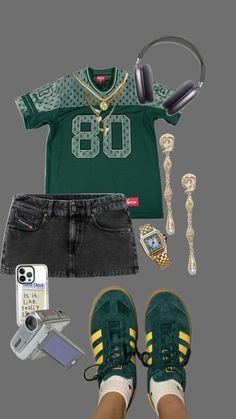 Green Jersey Outfit, Tyler The Creator Outfits, Streetwear Fashion Vintage, Green Jersey, Fasion Outfits, Jersey Outfit, Looks Street Style, Streetwear Fashion Women