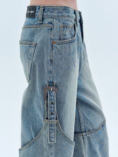 Denim Washing Effect, Streetwear Jeans With Recycled Denim And Belt Loops, Streetwear Denim Jeans With Button Closure, Streetwear Rigid Denim Pants With Hip Pockets, Button Closure Denim Pants, Streetwear Recycled Denim Pants With Pockets, Detachable Pocket, Belt Jeans, Half Pants