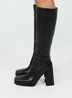 Knee high boots Princess Polly exclusive Upper: 100% PU Lining & insole: 100% spandex Outsole: 100% TPR Faux matte leather Platform base Squared toe Thick flared heel Zip fastening at side Heel height: 11cm / 4.33in Black Platform Knee High Boots, 90s Black Boots, 70s Platform Boots, Black Boots Aesthetic, Platform High Boots, Platform Black Boots, Knee High Black Leather Boots, Maroon Boots, Knee High Black Boots