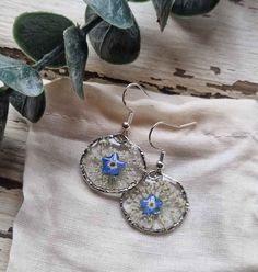 Living In London, Queen Anne's Lace, Hammered Earrings, Queen Annes Lace