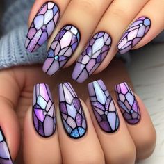 Stained Glass Window Nails, Stained Glass Nail Designs, Stain Glass Nail Art, Lavender And Black Nails, Violet Nails Designs, Nails Geometric Design