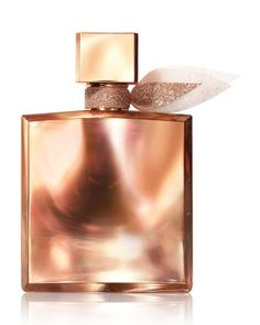 Key Notes:- Top note: Poivre Rose Incense- Middle notes: Damascena Rose, Iris Pallida- Base note: Oud woodAbout The Fragrance:Immerse yourself in the radiant and irresistible, long-lasting scent of La vie est belle L'Extrait, the new feminine Extrait de Parfum. The voluptuous floral heart of Damascena Rose blends with our signature Iris Pallida. This powerful yet delicate duet is heightened by the depth of the Oud Wood Accord. La vie est belle L'Extrait is an invitation to find happiness. Chase Winter Perfume, Lancome Perfume, The Perfume Shop, Oud Wood, Winter Fragrance, Fragrance Bottle, Niche Perfume, Floral Heart, Perfume Spray