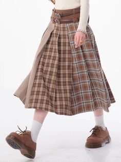 ❤Checked Asymmetrical Wool Pleated Skirt❤︎ Wool Pleated Skirt, Plaid Pleated Skirt, Brown Shorts, Retro Design, Pleated Skirt, Plaid, Skirt, Wool, Clothes