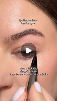 Eye Liner Tricks, Hooded Eyes, Make Up Inspo, Eye Drawing, Eyeliner, Lashes, Hair Hair