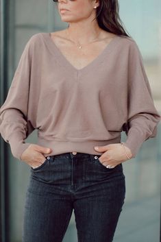 Express Looks for Fall fall fashion date night outfit black jeans dolman sweater #datenightoutfit #falllooks #blackdenim #trendingsandals #sweaterweather Dolman Sweater