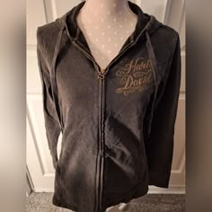 Nwot Brown Vintage Lace Back Hoodie Alt Y2k, Harley Davidson Vintage, Harley Davidson Clothing, Clothing Pieces, Vintage Hoodie, Vintage Hoodies, Brown Vintage, Lace Back, Vintage Lace