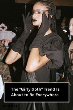 Girly goth style was all over New York fashion week. Here's why the ultra-femme aesthetic will be a huge trend in 2023. Health Goth Aesthetic, Girly Goth Aesthetic, Midnight Black Hair, Ripped Stockings, Girly Goth, Kardashian Makeup, Smudged Eyeliner, Soft Goth, Fashion Trend Report