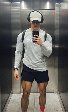 Consider Me By Becka Mack, Workout Outfits Men, Mens Gym Outfits, Gym Fits Men, Becka Mack, Sporty Outfits Men, Gym Outfit Men