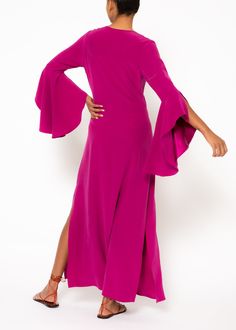 deep v silk dress Raspberry Dress, Pink Long Dress, Angel Sleeves, Sleeves Designs For Dresses, Raspberry Pink, Sandal Heels, Full Length Dress, Dramatic Look, Cocktail Party Dress