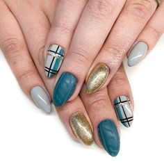 Gel Ideas For Short Nails, Plaid Winter Nails, Fall Plaid Nails, Cute Almond Nails, Chic Nail Designs