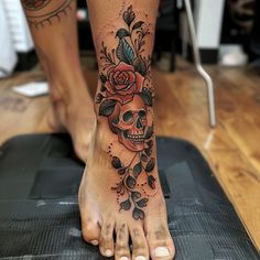 Exquisite Foot Tattoos Tattoo Outlines Skull Ankle Tattoo, Side Foot Tattoos For Women, Feet Tattoos For Women Beautiful, Side Foot Tattoos, Adam Tattoo, Ink Therapy, Scale Tattoo, Foot Tattoos For Women, Beautiful Flower Tattoos