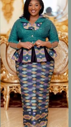 Kente Dress Styles, Yakoema Fashion, Ankara Blouse, African Attire Dresses, Long African Dresses