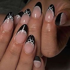 Black And White Nail, Black Acrylic Nails, Lace Nails, Smink Inspiration, Girly Acrylic Nails, White Nail, Short Acrylic Nails Designs