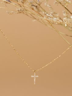 This lightweight cross necklace is a day to day staple! With its dainty feel and intricate look, this piece is worth everyday wear. Layer this necklace along with all your other favorites for a stunning layered and put together look! Makes the perfect gift! Simple Cute Gold Necklace, Women Cross Necklace, Western Cross Necklace Womens, Womens Cross Necklace Gold, Cute Gold Cross Necklace, Small Gift For Best Friend, Dainty Diamond Cross Necklace, Minimalist Cross Necklace, How To Make A Cross Necklace