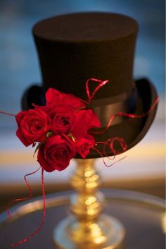 Derby Centerpieces, Hat Decorating Ideas, Hat Centerpieces, Kentucky Derby Decor, Top Hat Centerpieces, Kentucky Derby Party Ideas Decoration, Kentucky Derby Decorations