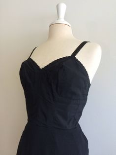 Black Silk & Satin Vintage Slip Gorgeous Structure and Details! by VintageDrifter on Etsy Night Gown Lingerie, Plus Size Camisoles, Mod Print, Vintage Slip, Vintage Slips, Amazing Lace, Vintage Couture, Vintage Inspiration, Satin Slip