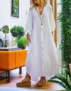 🌸 Women Long Maxi Summer Dress Casual Cotton Linen 🌞 Ladies Big Pockets Beach Party Robe, 🌿Boho Maxi Dress  Are you looking to add some life to your wardrobe? 🌟 Well, if so, then look no further than this beautiful Boho-style maxi summer dress. Any occasion, any event, this versatile dress has you covered!  Available in three stunning colorways, which were chosen to complement the style of the dress as fittingly as possible. Take your pick from our Beige, black, or Pink to match your taste! Maxi White Dress, Summer Dress Casual, Maxi Summer Dress, Long Summer Dresses Maxi, Big Pockets, Maxi Robes, Boho Maxi, Versatile Dresses, Dress Picture