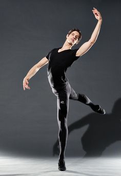 Ballerina Poses, Drawing Poses Male, Dancers Body, Dancer Photography, Dancer Pose, Dancer Poses, Dance Pose, Male Dancers, Ballet Boys