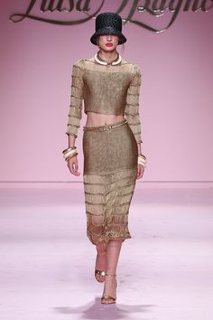 Luisa Spagnoli Spring Summer 2023, Fasion 2024, 2020s Fashion, Fashionable Nails, Dress Knitting, 70 Fashion, Nails Fashion, 60 Fashion, Fashion Aesthetics