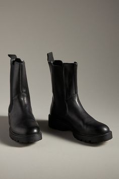 Leather upper, insole Rubber sole Pull-on styling Imported | Kenova Chelsea Boots by Vagabond Shoemakers in Black, Women's, Size: 37, Leather/Rubber at Anthropologie Vegan Chelsea Boots, Vagabond Kenova, Boots Black Women, Vagabond Shoemakers, Black Chelsea Boots, 50 Fashion, Black Fits, Shoe Shop, Chelsea Boots