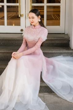 Wisuda Dress, Flare Dress Outfit, Vietnamese Dress Ao Dai, Traditional Vietnamese Clothing, Chinese Clothing Traditional, Thailand Dress, Anarkali Dress Pattern