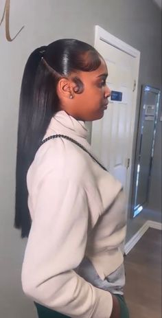 Half Up Half Down Hair Straight, Slick Straight Hair, Black Hair Inspiration, Hair Projects, Flat Iron Hair Styles