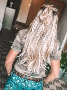 Braids, Fallon Taylor, barrel racer hair Cute Rodeo Hairstyles, Easy Festival Hair, Cowgirl Hairstyles, Hair By Chrissy, Cowgirls Hairstyles, Cowgirl Hair