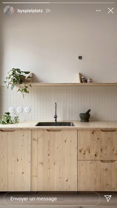 the kitchen is clean and ready to be used as an appliance for cooking