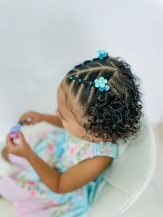 Charming Valentine's Day Hairstyles for Kids with Short Hair - Cute & Easy Looks Short Curly Toddler Hairstyles, Toddler Hairstyles Girl Curly, Hairstyles For Little Kids Easy, Mixed Baby Girl Hairstyles, Hair Styles For Curly Hair Kids, Curly Kids Hairstyles, Curly Toddler Hairstyles, Black Babies Hairstyles Infant, Hairstyles For Curly Hair Kids