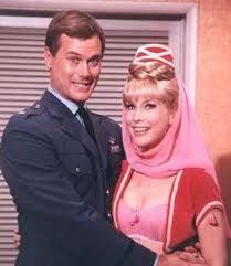 i dream of jeannie...my favorite childhood show! Larry Hagman, Barbara Eden, Film Vintage, I Dream Of Jeannie, Dream Of Jeannie, Childhood Tv Shows, Rurouni Kenshin, Denise Richards, Humphrey Bogart